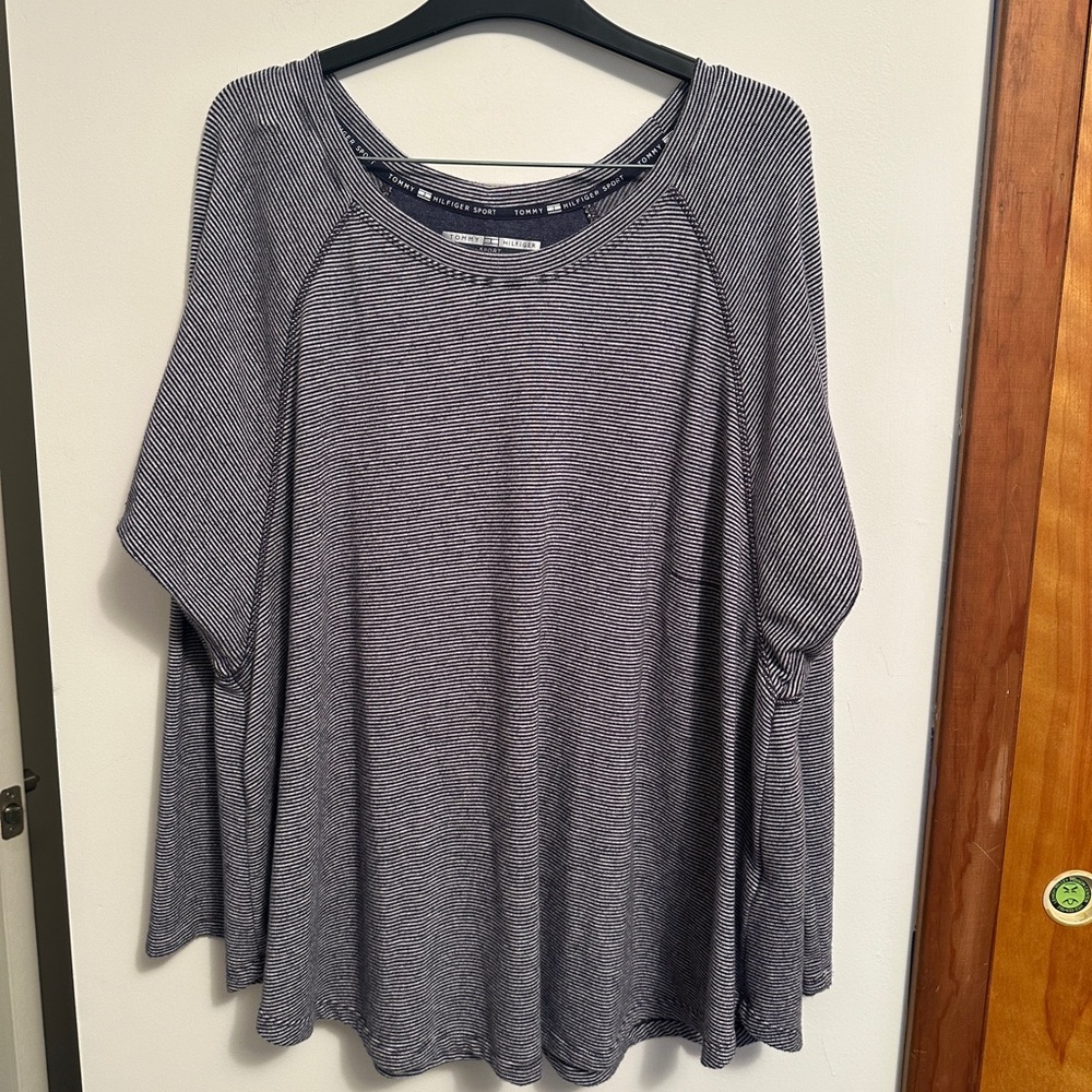 Tommy Hilfiger Sport Striped Long Sleeve Top – Size XL